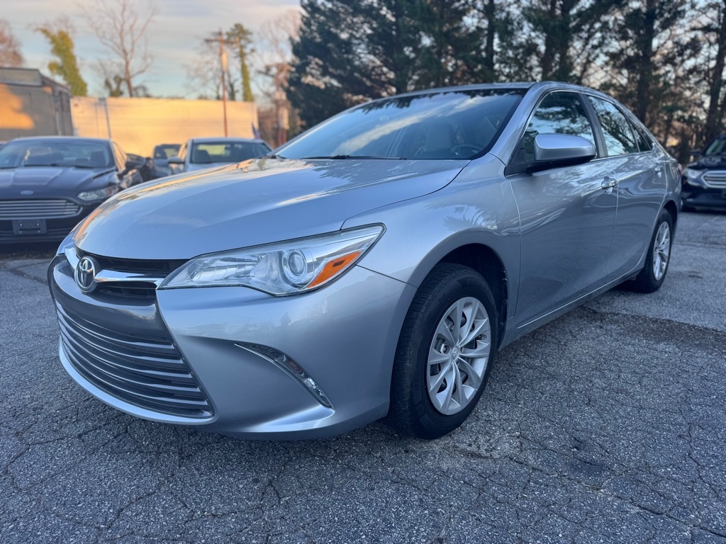 Toyota Camry LE 2016