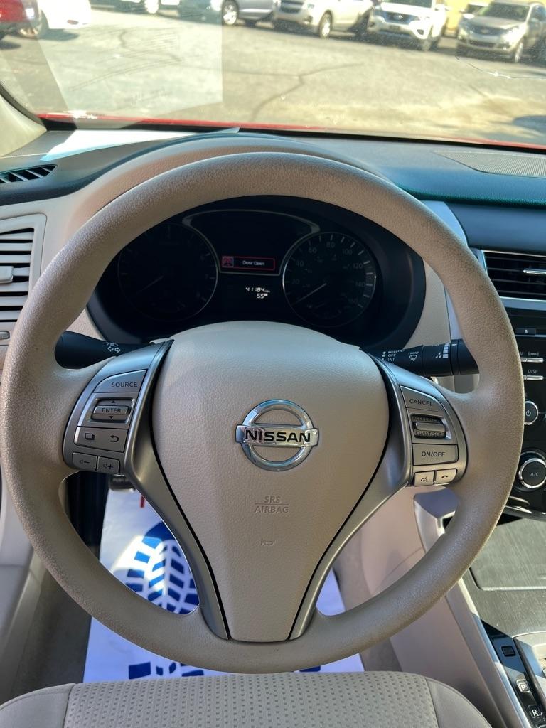 Nissan Altima  2014