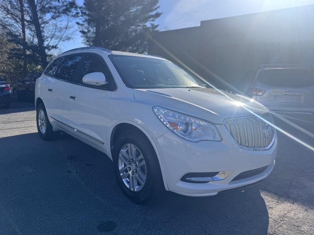 Buick Enclave Convenience FWD 2015