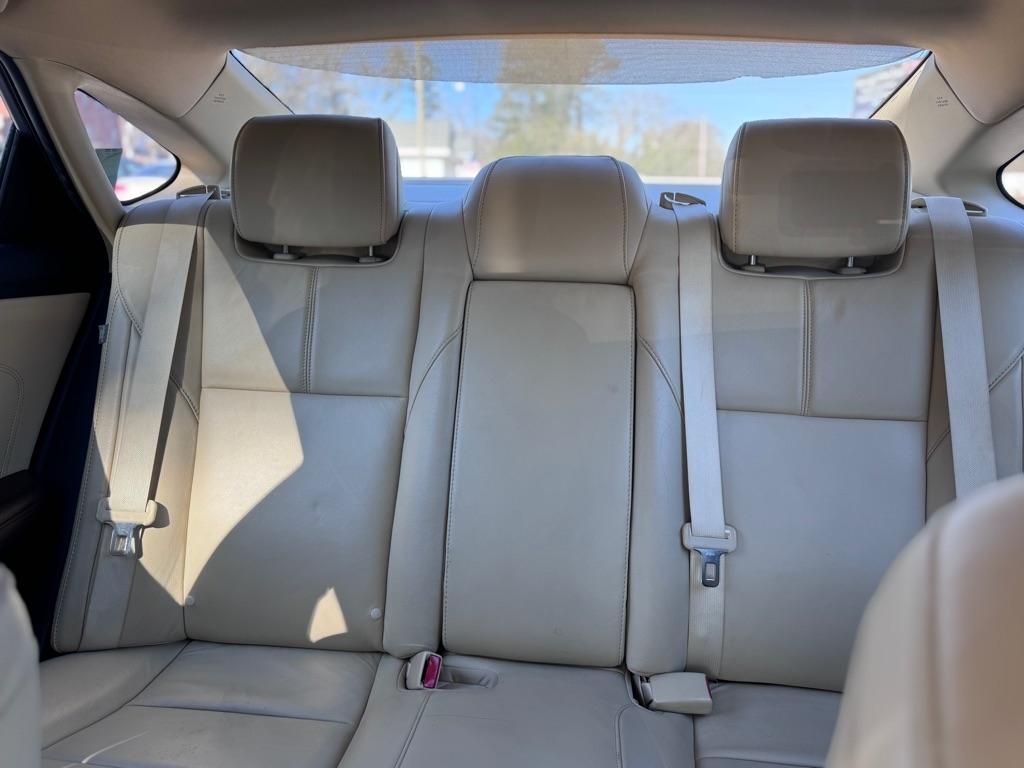 Toyota Avalon XLE 2014