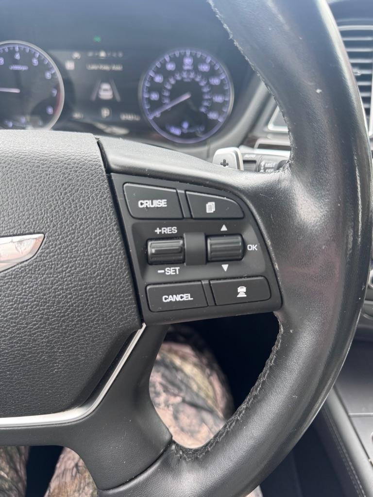 Hyundai Genesis 3.8L 2015