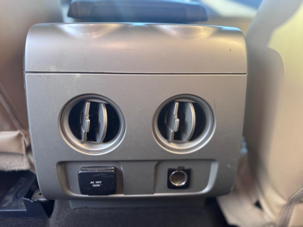 Ford F-150 Lariat SuperCrew 5.5-ft. Bed 2WD 2011