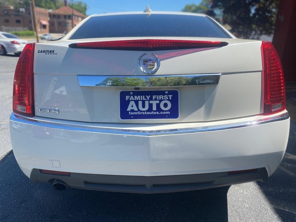 Cadillac CTS Luxury 2013