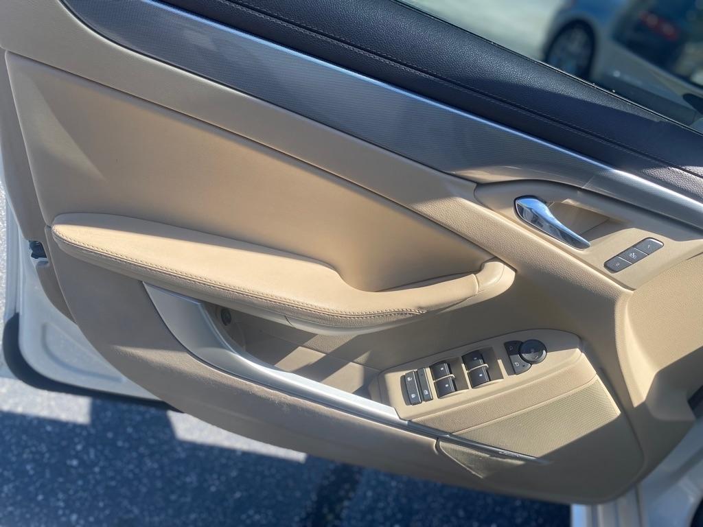 Cadillac CTS Luxury 2013