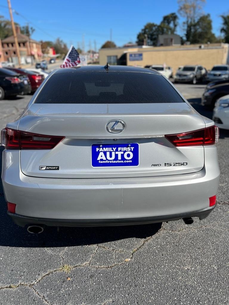 Lexus IS 250 AWD 2015