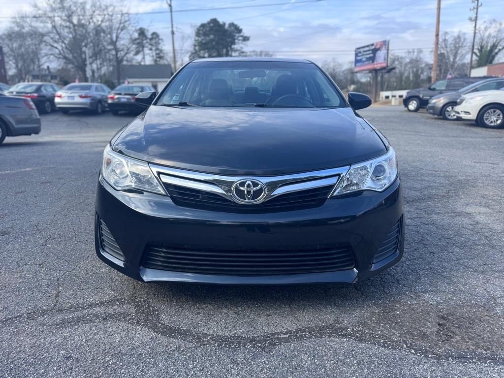 Toyota Camry LE 2012