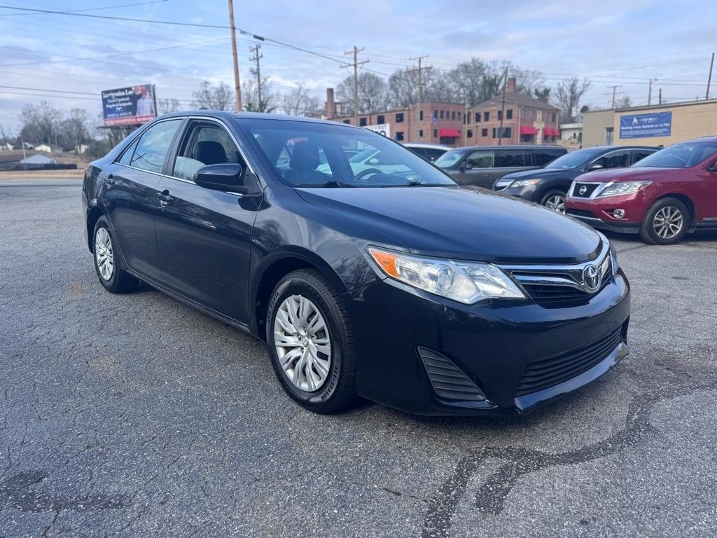 Toyota Camry LE 2012