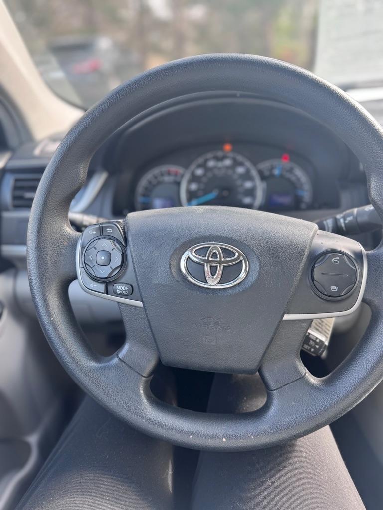 Toyota Camry LE 2012