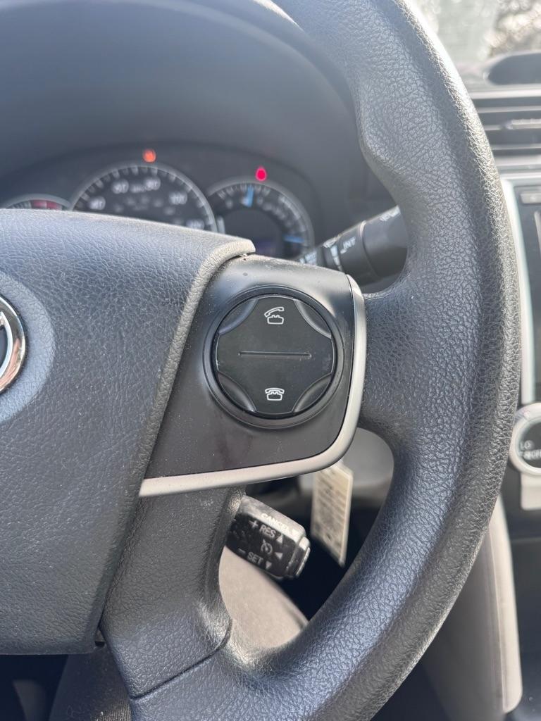 Toyota Camry LE 2012