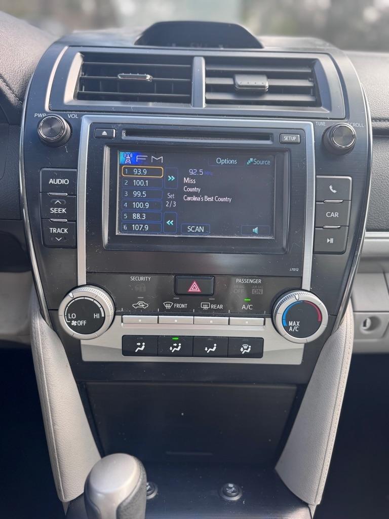 Toyota Camry LE 2012