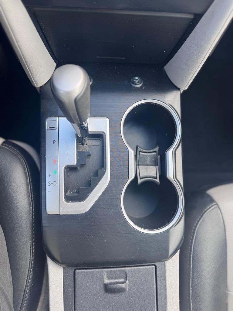 Toyota Camry LE 2012