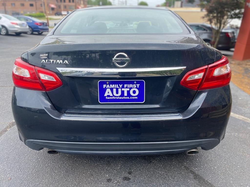 Nissan Altima 2.5 2017