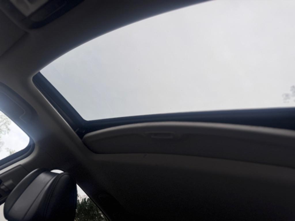 Acura MDX 6-Spd AT w/Tech Package 2012