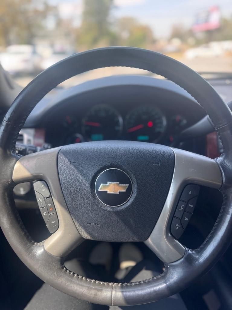 Chevrolet Tahoe LTZ 4WD 2013