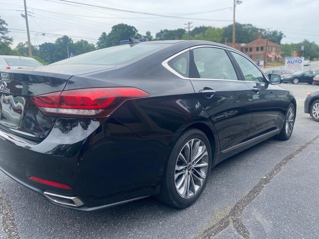Hyundai Genesis 3.8L 2015