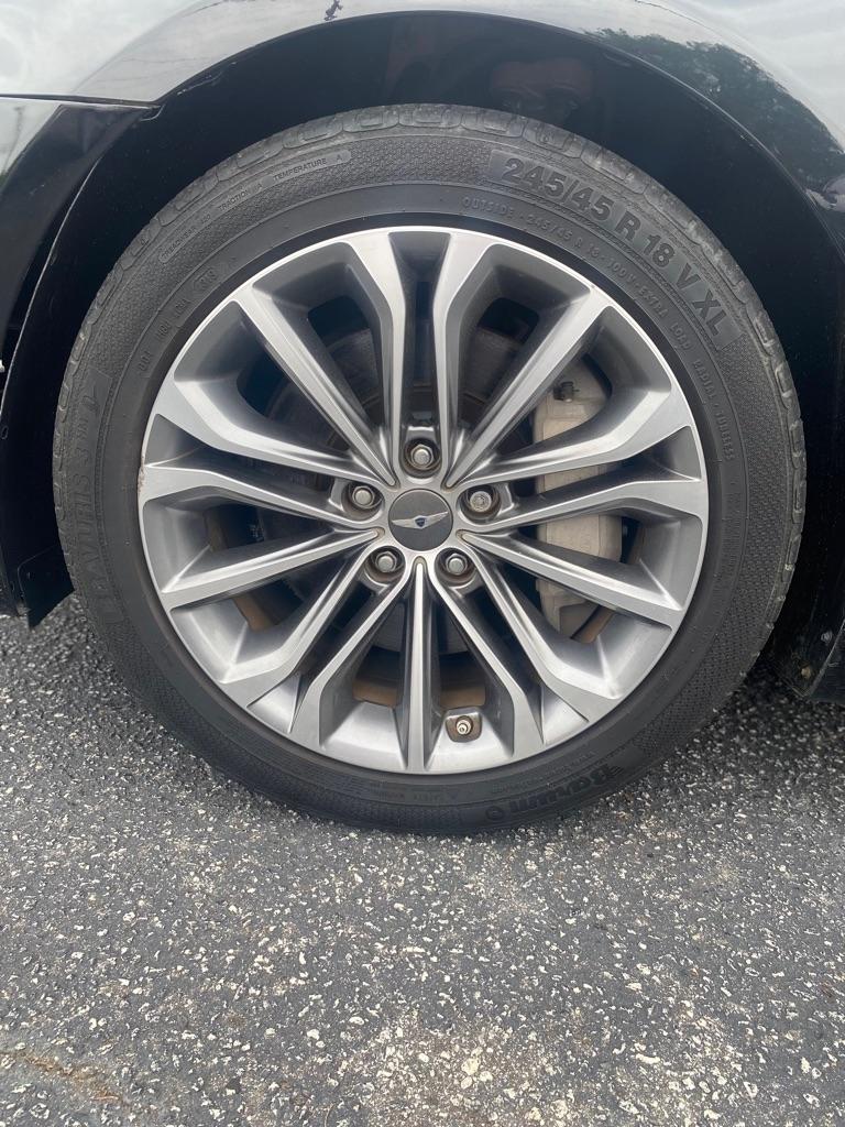 Hyundai Genesis 3.8L 2015
