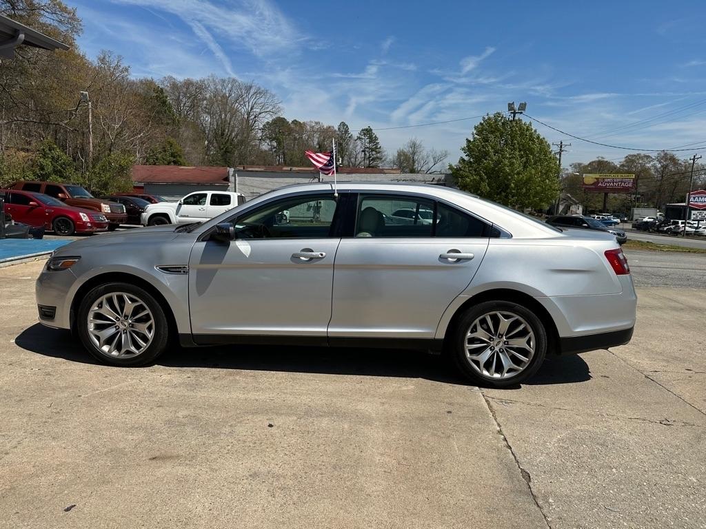 Ford Taurus Limited FWD 2015