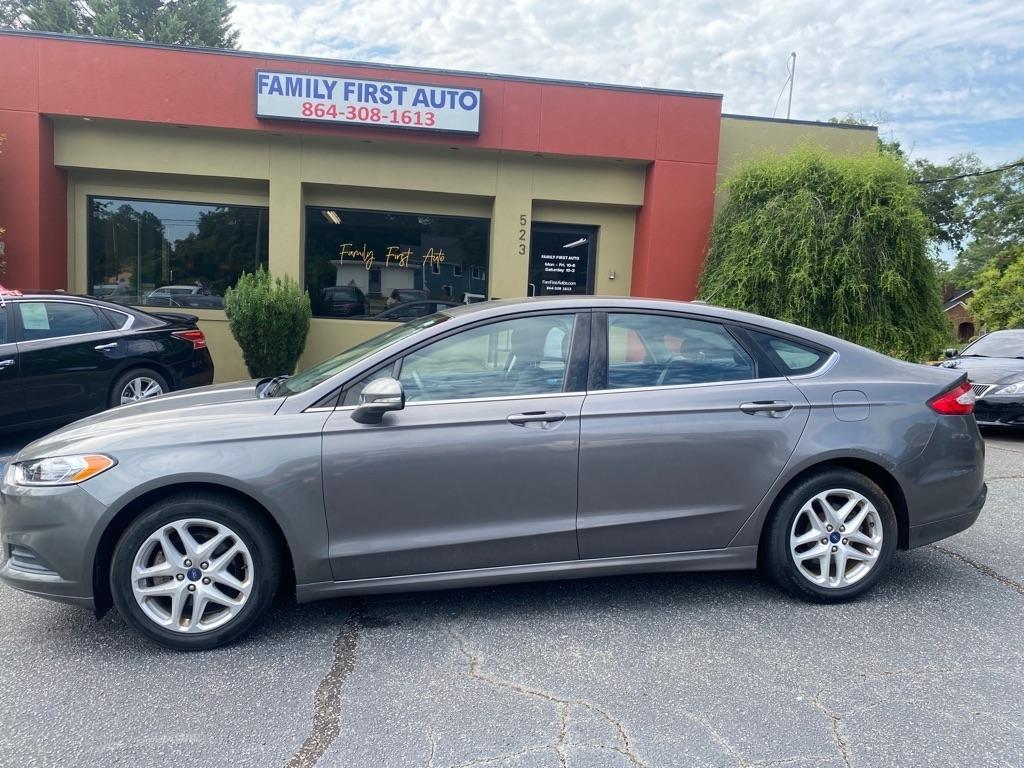 Ford Fusion SE 2014