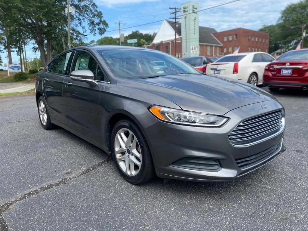 Ford Fusion SE 2014