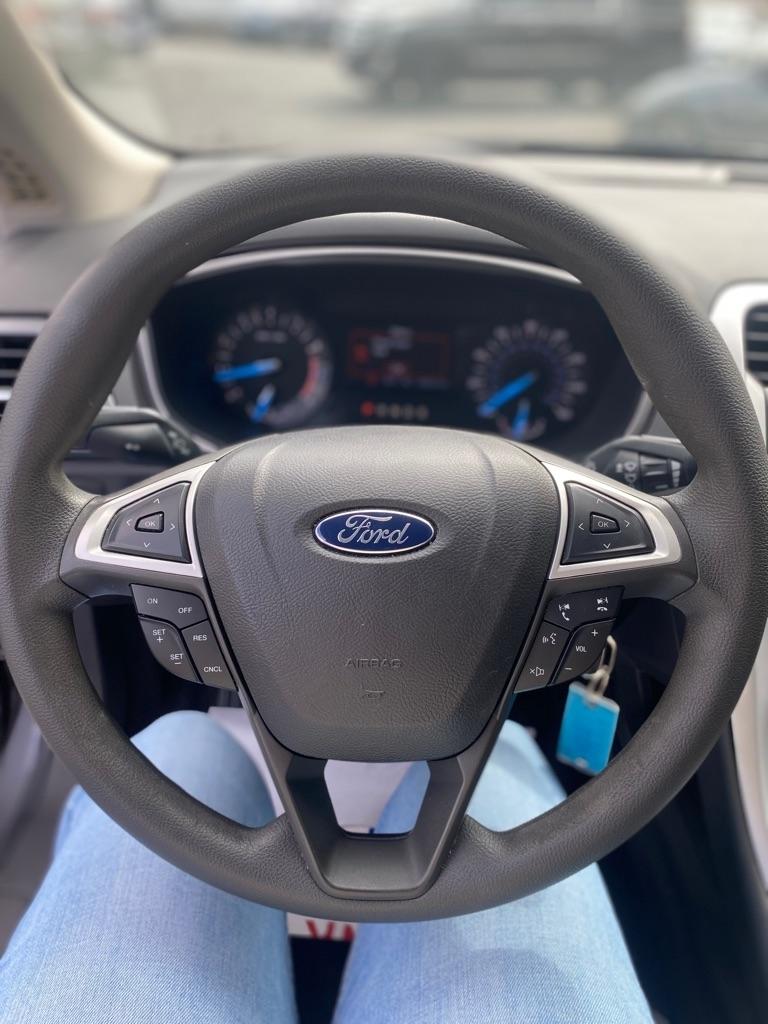 Ford Fusion SE 2014
