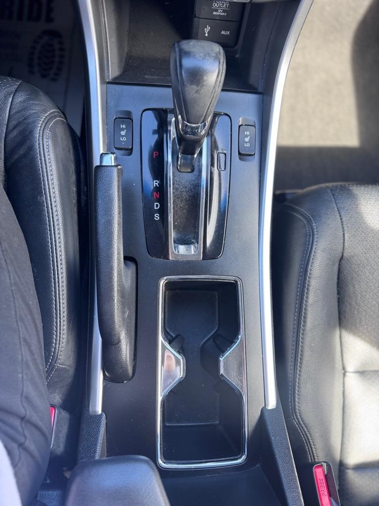 Honda Accord EX-L V6 Sedan AT 2013