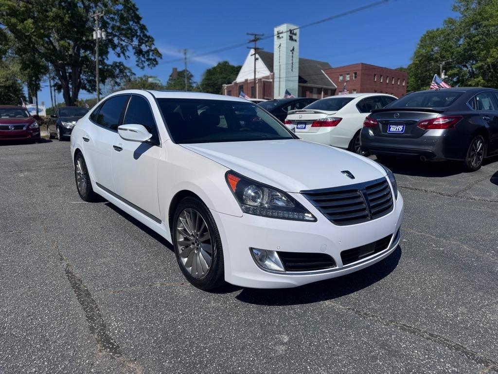 Hyundai Equus Signature 2015