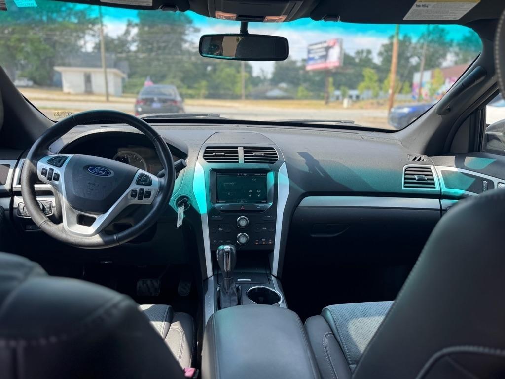 Ford Explorer XLT FWD 2015