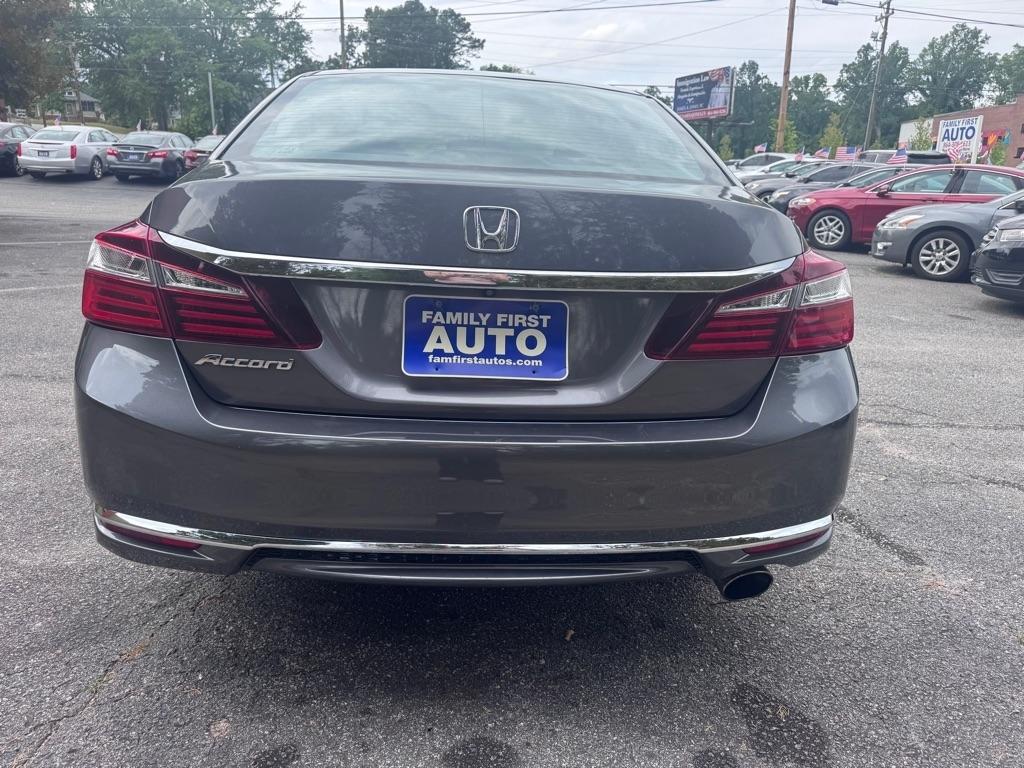 Honda Accord LX Sedan CVT 2017
