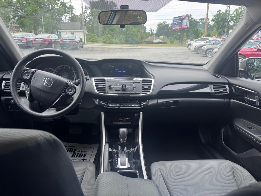 Honda Accord LX Sedan CVT 2017