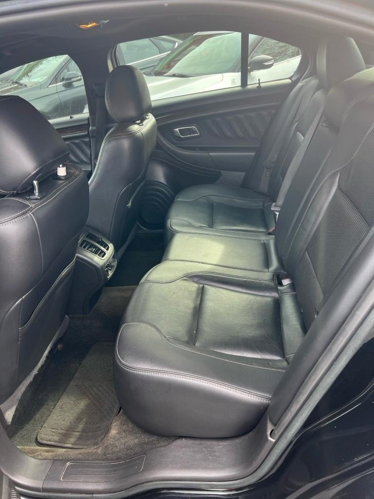 Ford Taurus Limited FWD 2018