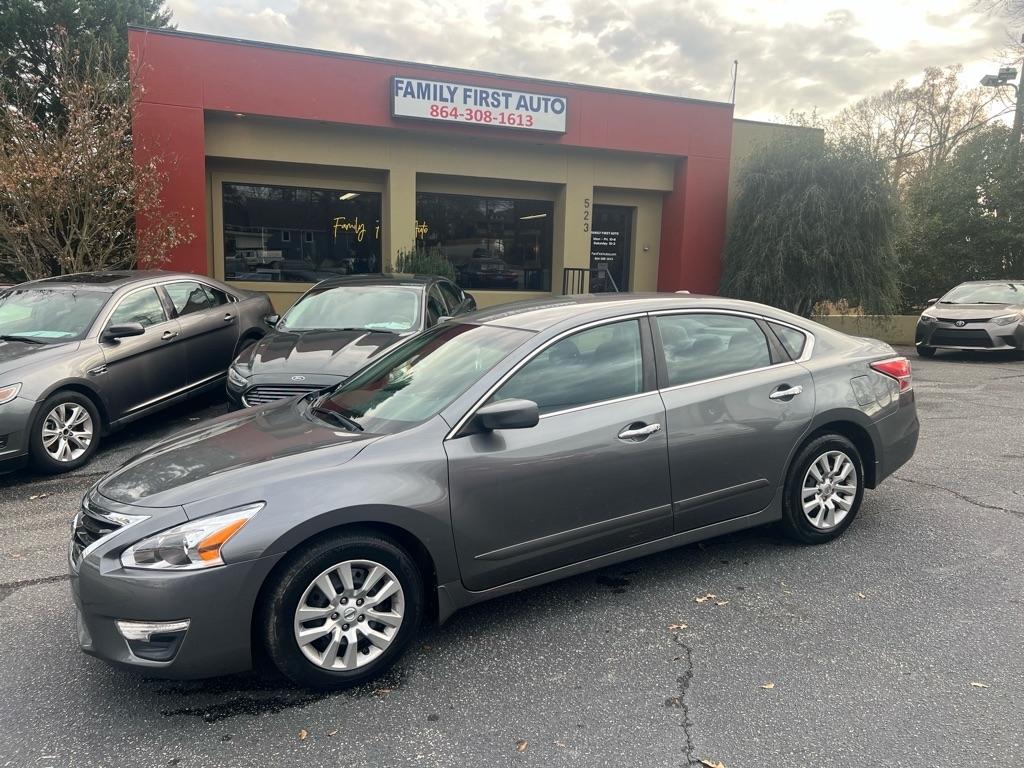 Nissan Altima 2.5 S 2015