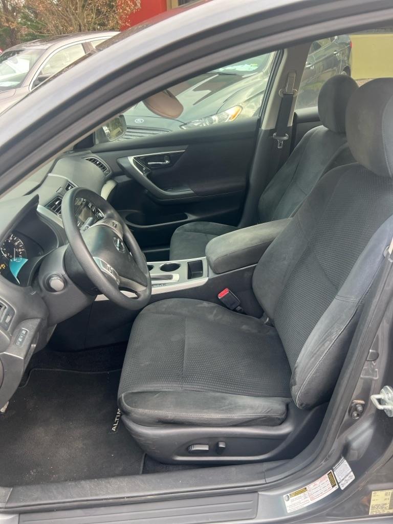 Nissan Altima 2.5 S 2015