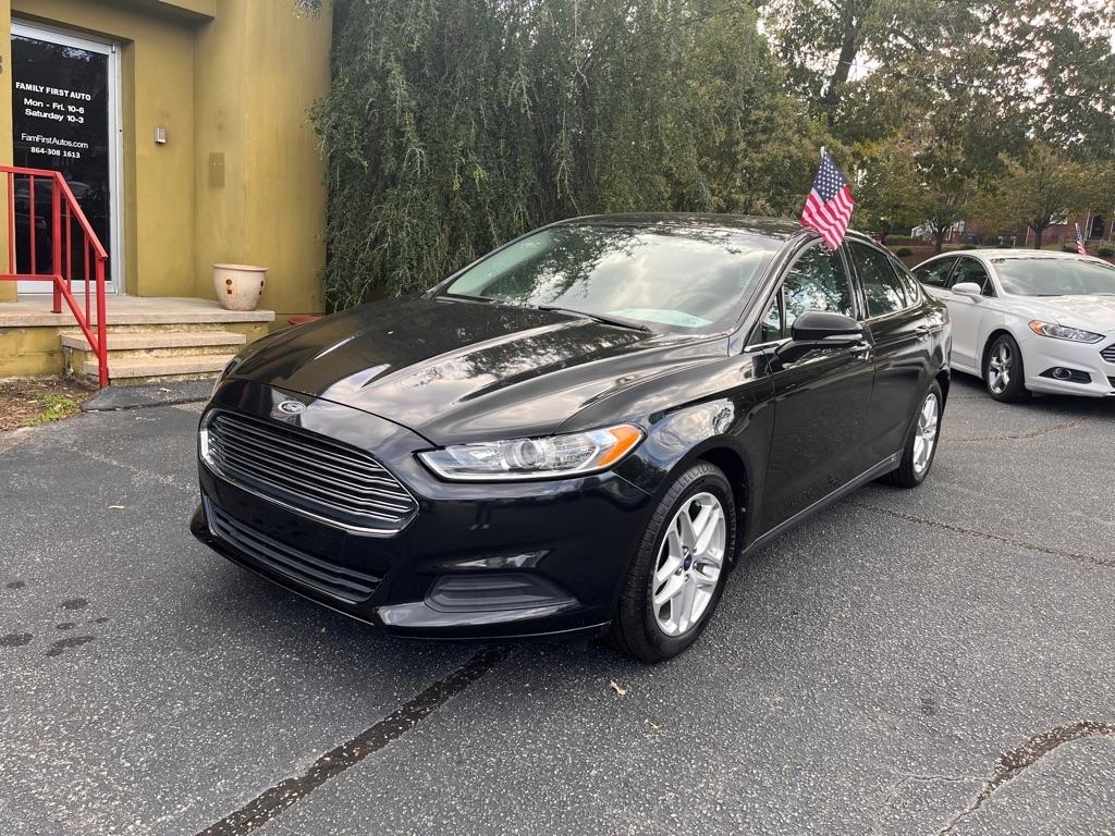 Ford Fusion S 2013