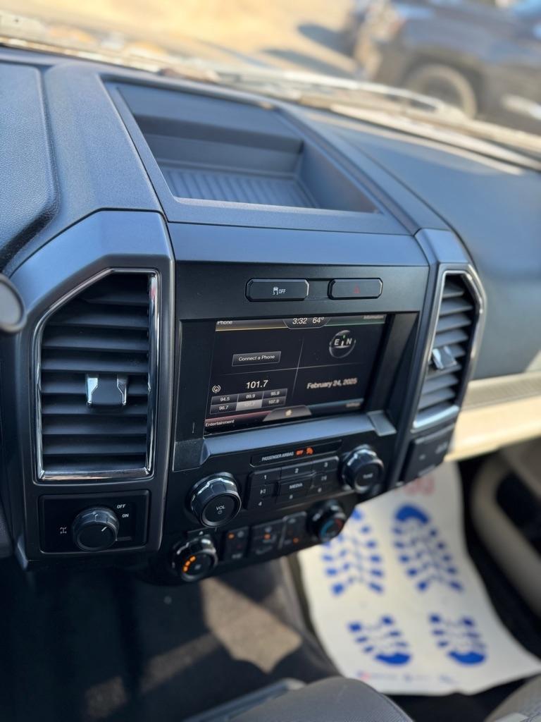 Ford F-150 XL SuperCab 8-ft. 2WD 2015