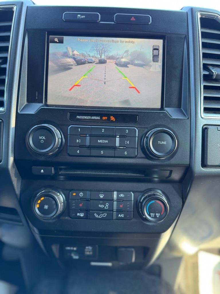 Ford F-150 XL SuperCab 8-ft. 2WD 2015