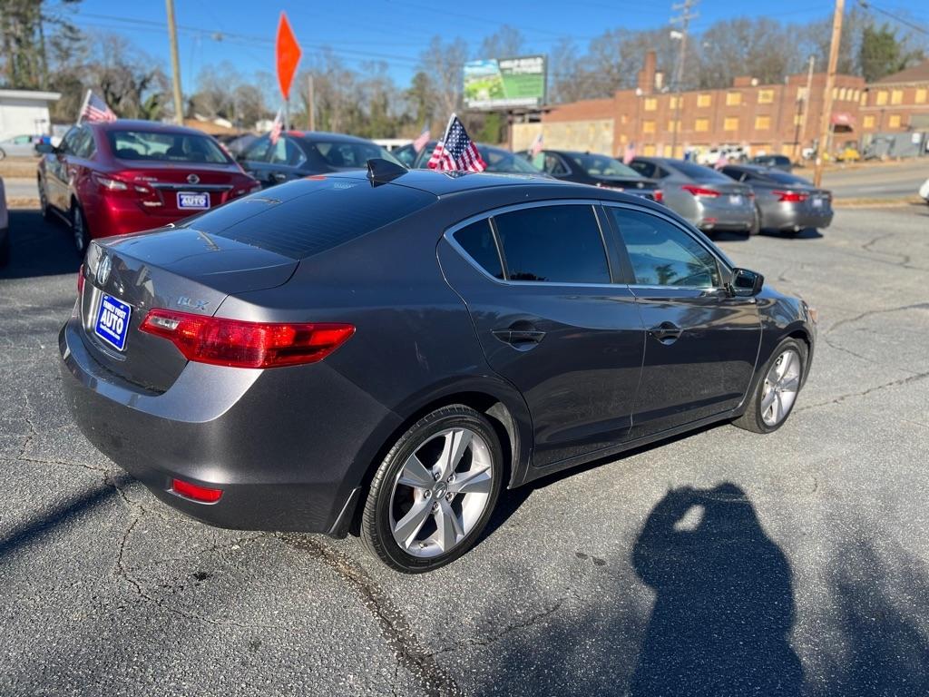 Acura ILX 5-Spd AT 2015