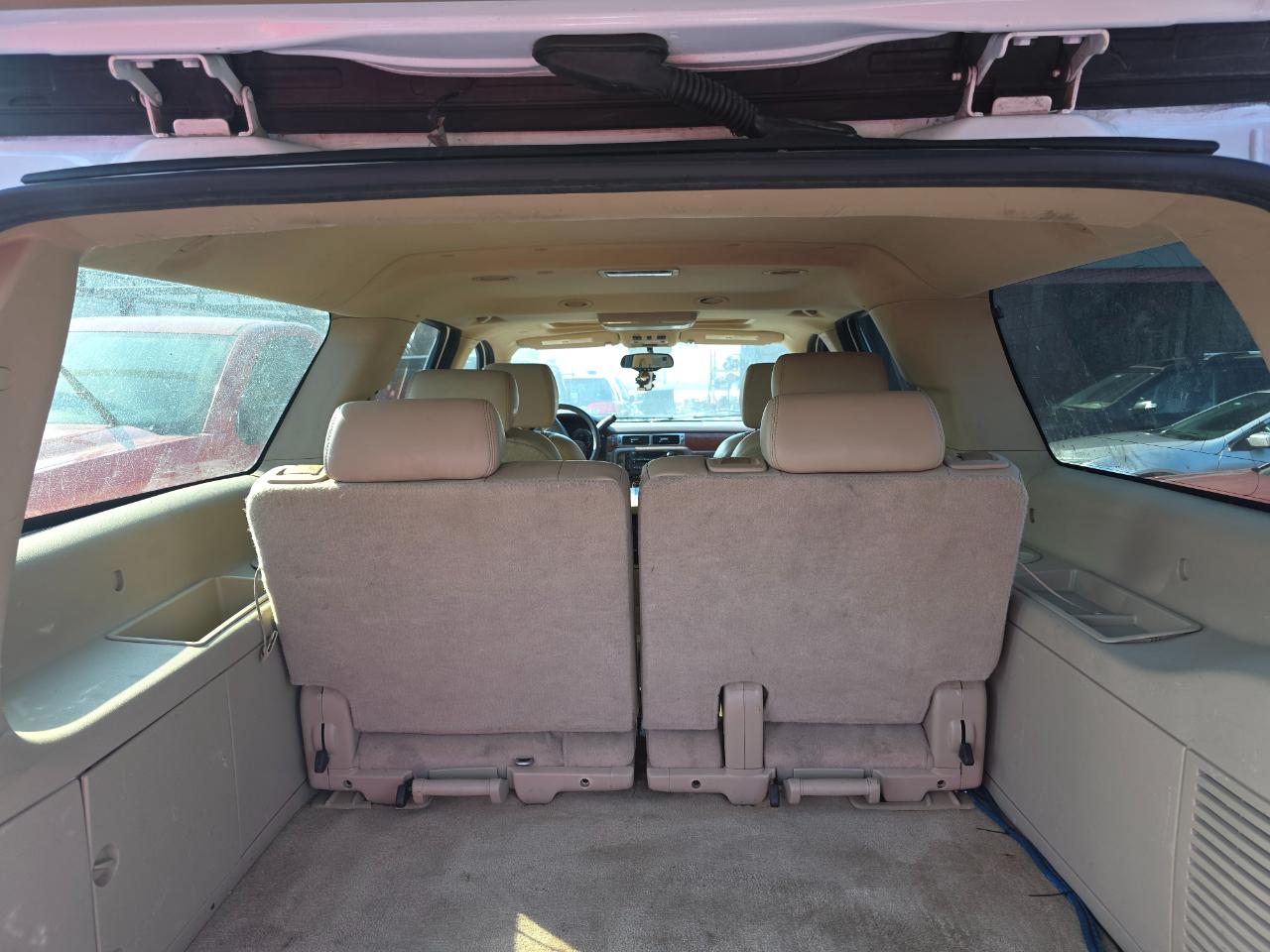 GMC Yukon XL SLE 1/2 Ton 4WD 2007