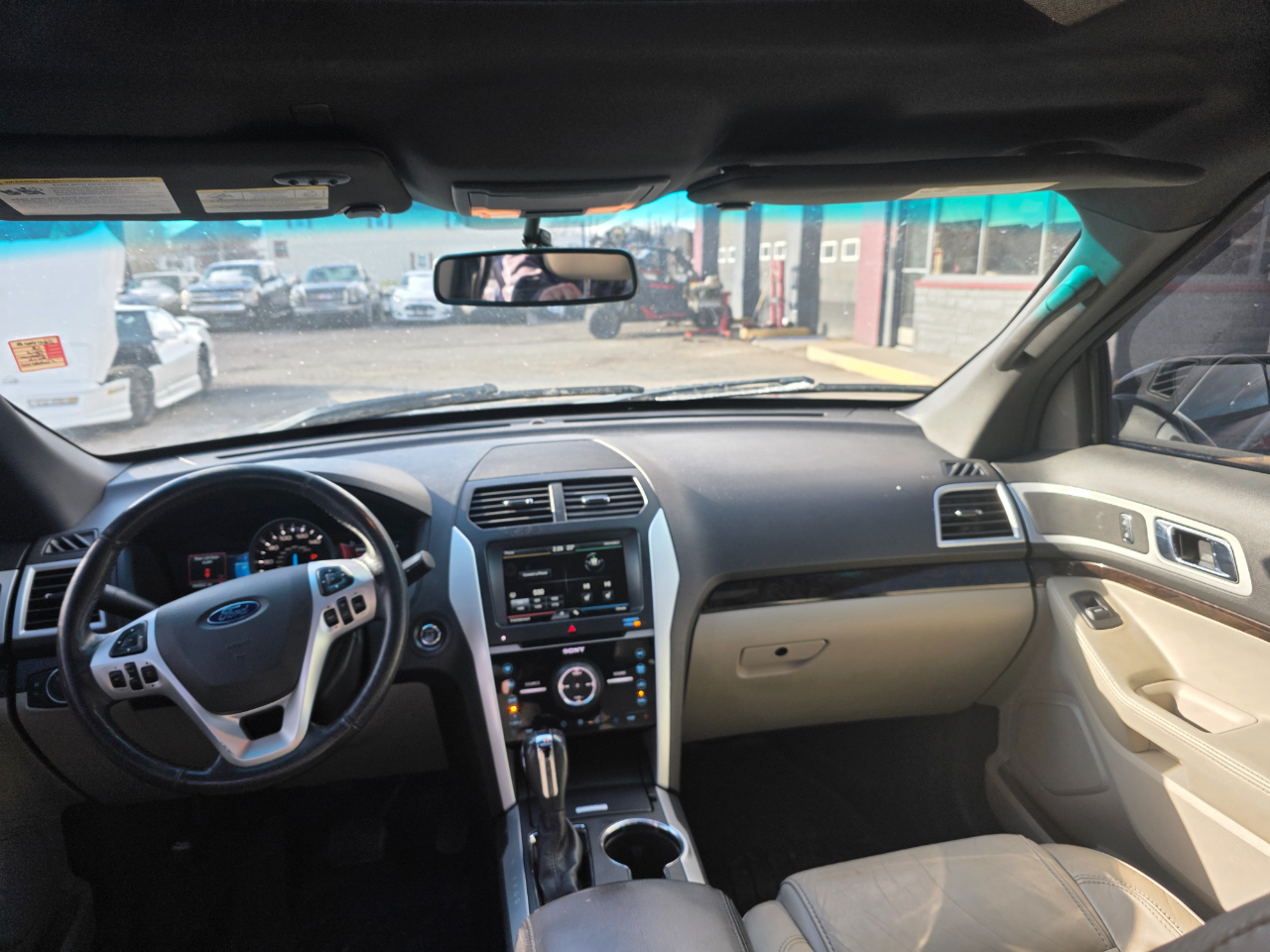 Ford Explorer Limited FWD 2015