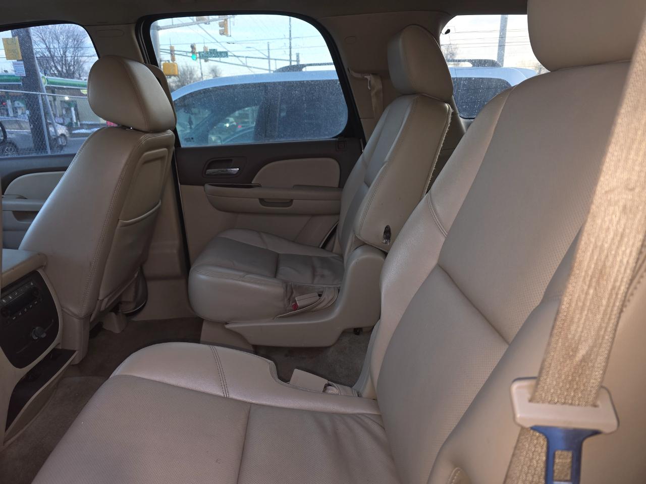 Chevrolet Tahoe LTZ 4WD 2012