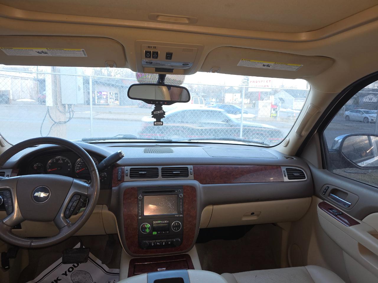 Chevrolet Tahoe LTZ 4WD 2012