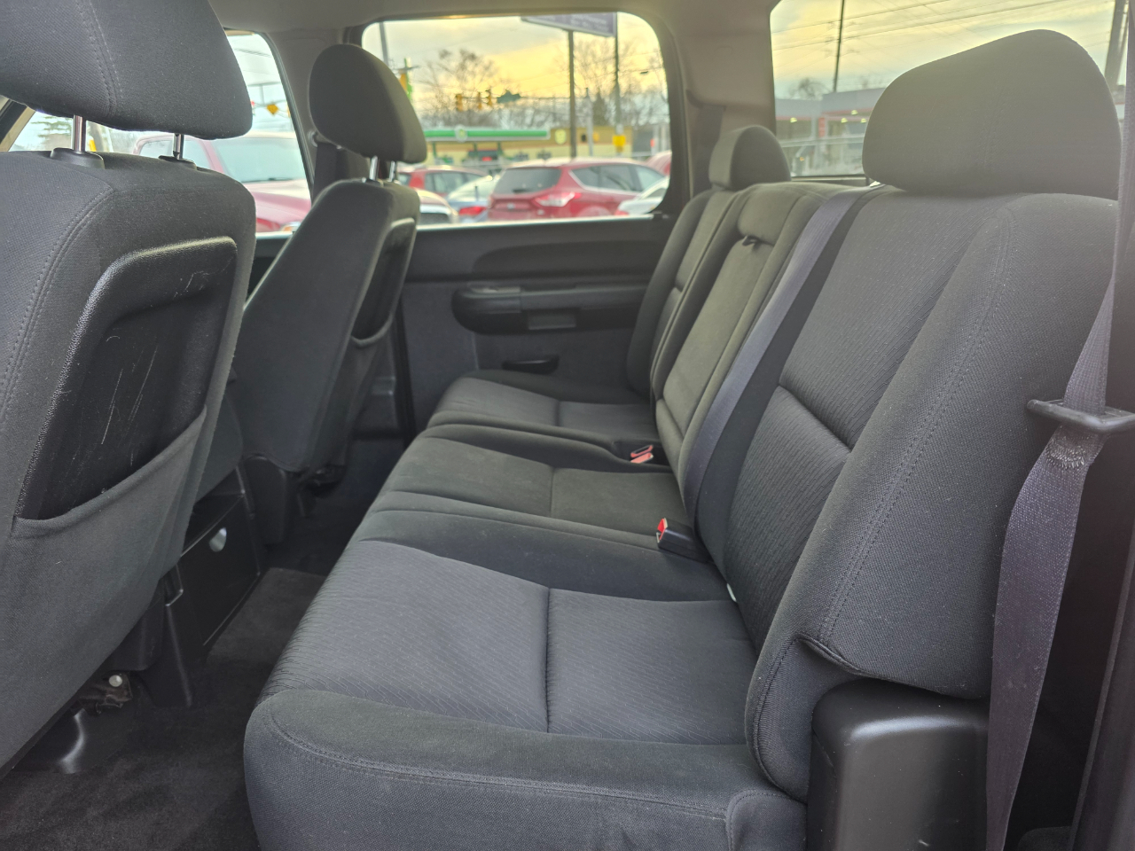 Chevrolet Silverado 1500 LT Crew Cab 4WD 2011