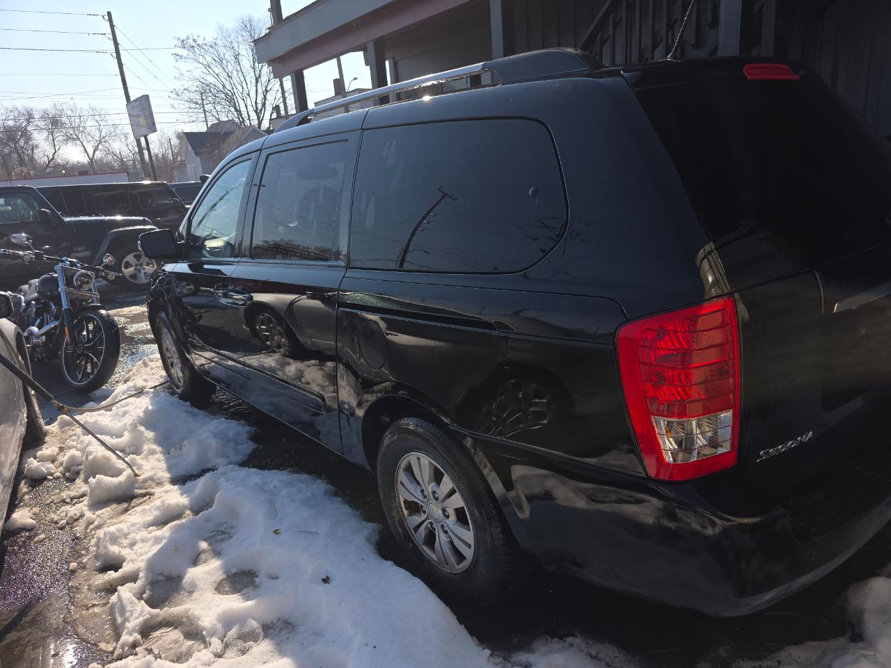 Kia Sedona LX LWB 2012