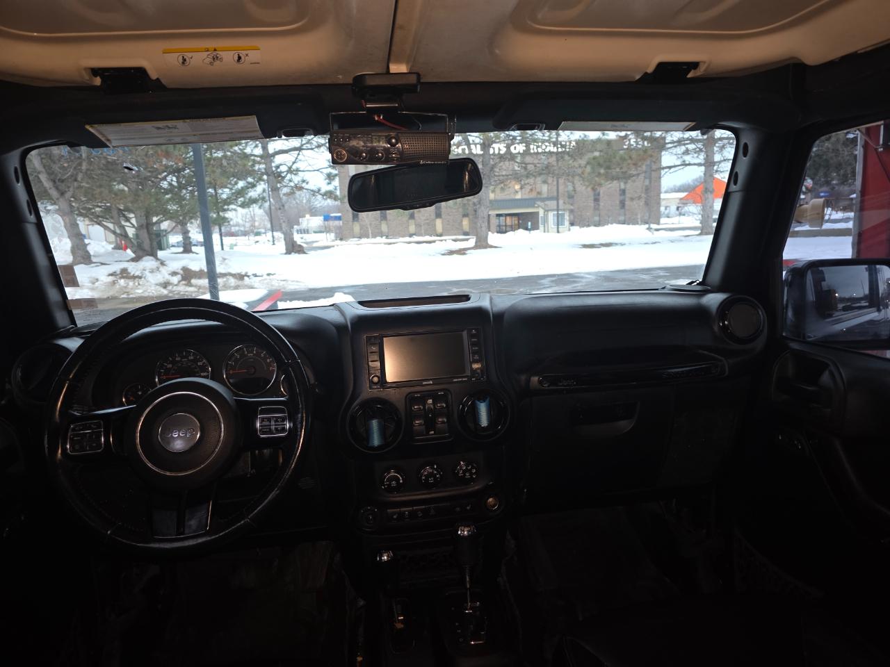 Jeep Wrangler Unlimited Sahara 4WD 2015