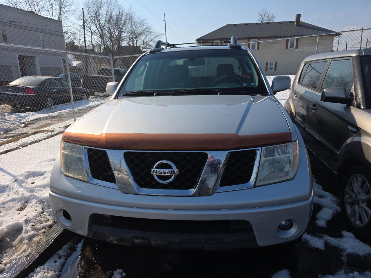 Nissan Frontier SE Crew Cab 2WD 2006