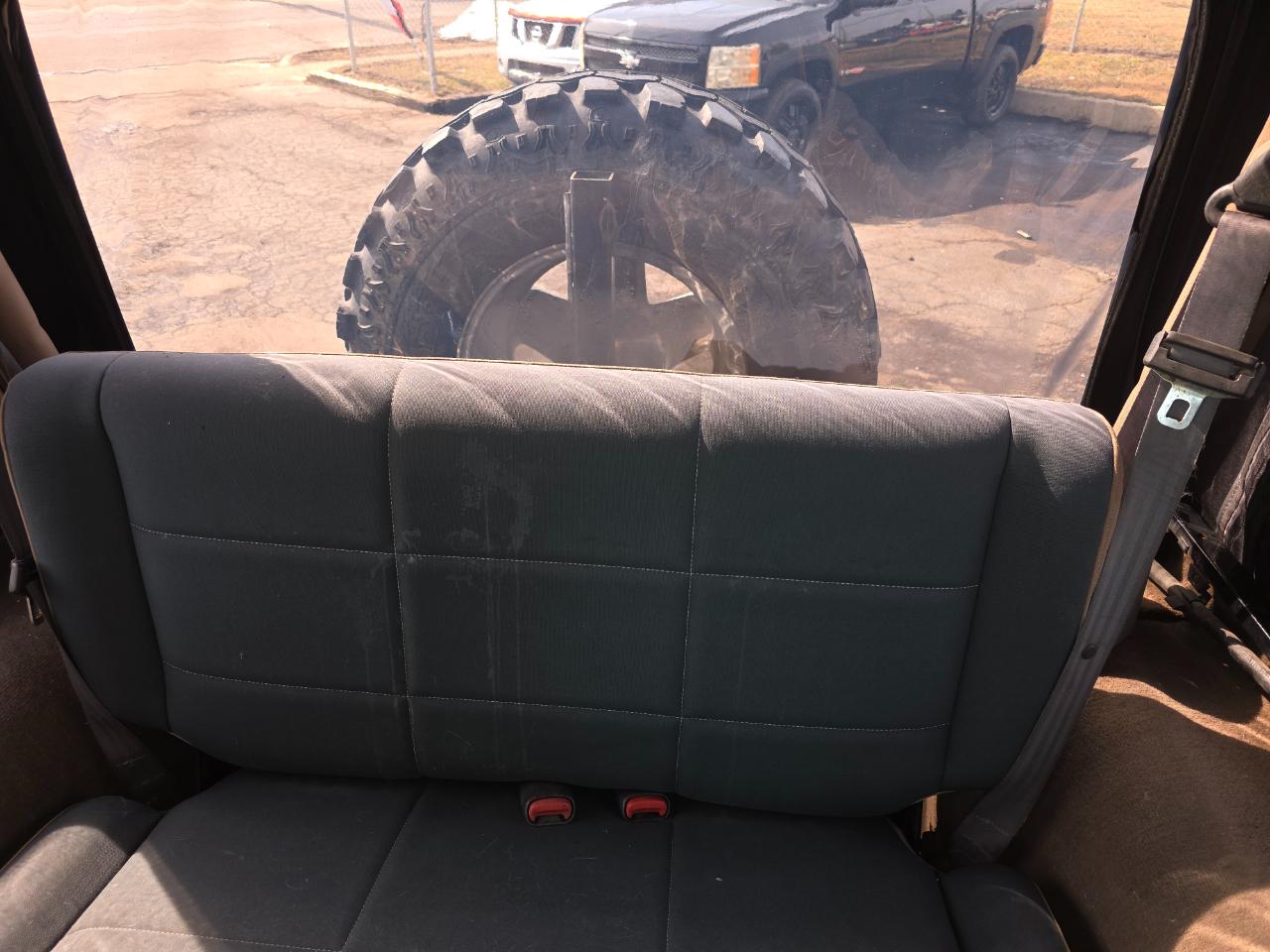 Jeep Wrangler Sahara 2000