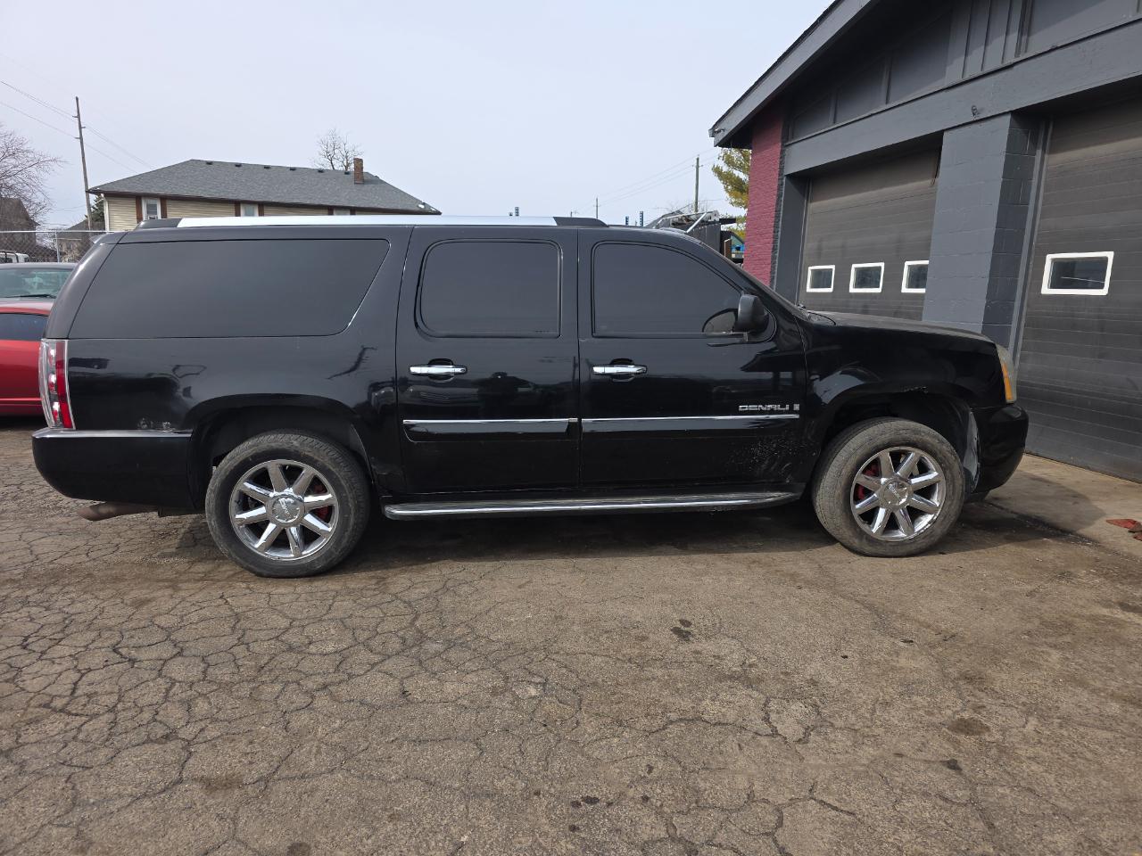 GMC Yukon Denali XL AWD 2007