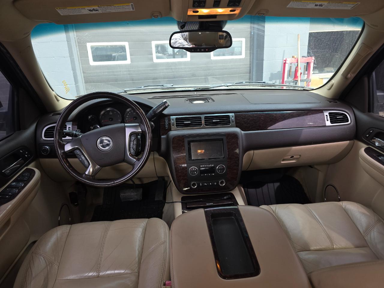 GMC Yukon Denali XL AWD 2007