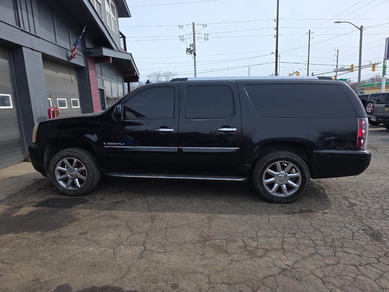 GMC Yukon Denali XL AWD 2007
