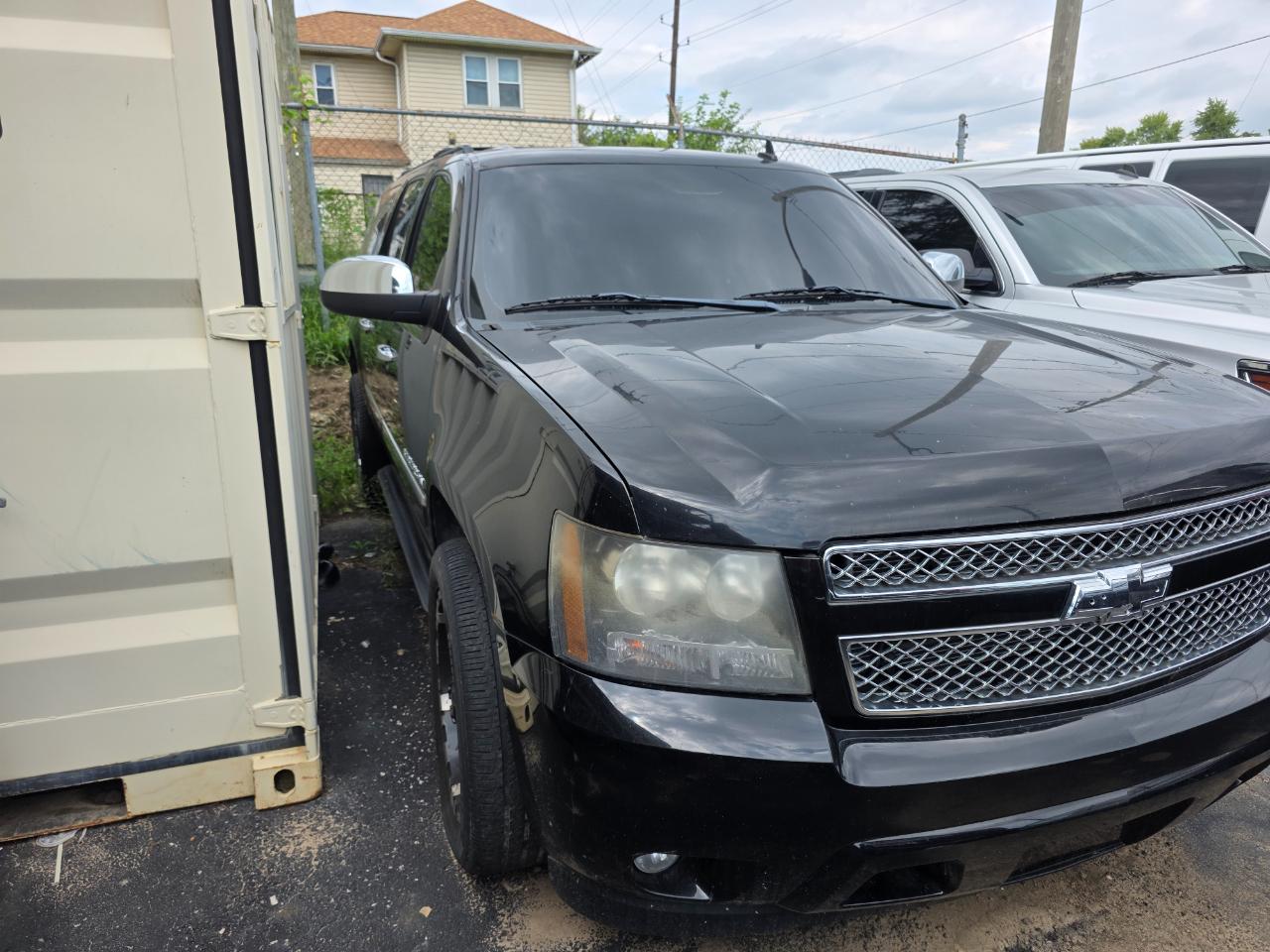 2010 Chevrolet Suburban LTZ 1500 4WD