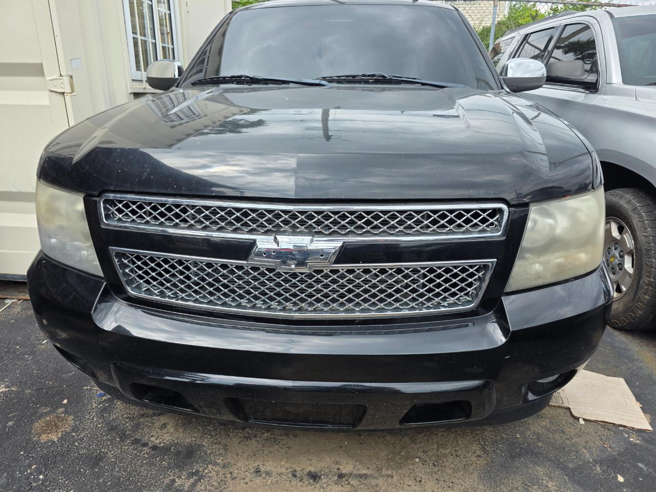 Chevrolet Suburban LTZ 1500 4WD 2010